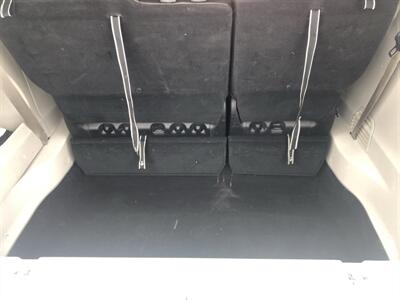 2023 Chrysler Pacifica Touring L   - Photo 9 - Owatonna, MN 55060