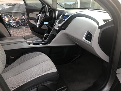 2011 Chevrolet Equinox LT   - Photo 17 - Owatonna, MN 55060