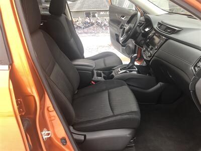 2020 Nissan Rogue SV   - Photo 22 - Owatonna, MN 55060