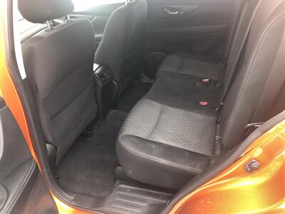 2020 Nissan Rogue SV   - Photo 16 - Owatonna, MN 55060