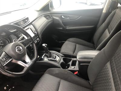 2020 Nissan Rogue SV   - Photo 15 - Owatonna, MN 55060