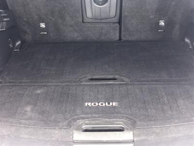 2020 Nissan Rogue SV   - Photo 20 - Owatonna, MN 55060