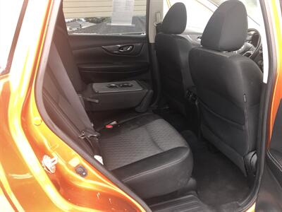 2020 Nissan Rogue SV   - Photo 24 - Owatonna, MN 55060