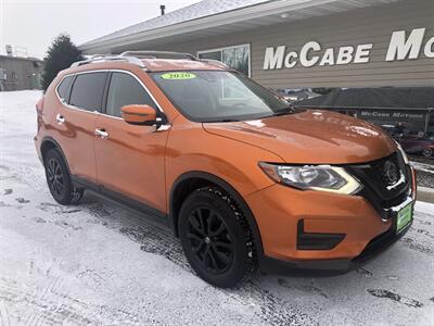 2020 Nissan Rogue SV   - Photo 2 - Owatonna, MN 55060