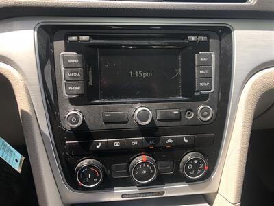 2013 Volkswagen Passat TDI SE   - Photo 25 - Owatonna, MN 55060
