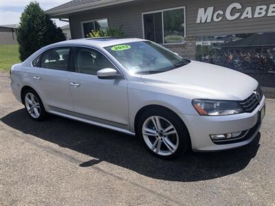 2013 Volkswagen Passat TDI SE   - Photo 2 - Owatonna, MN 55060