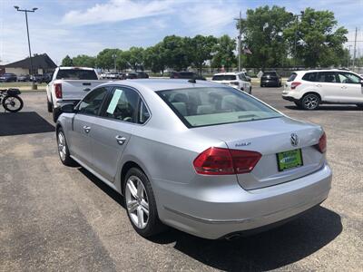2013 Volkswagen Passat TDI SE   - Photo 7 - Owatonna, MN 55060