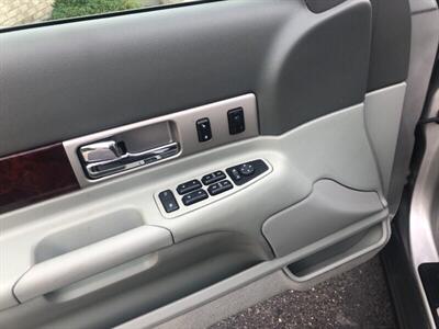 2003 Lincoln LS Sport   - Photo 15 - Owatonna, MN 55060