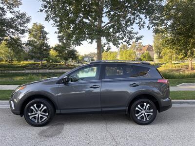 2018 Toyota RAV4 LE  Only 78219 miles! - Photo 2 - Valencia, CA 91355