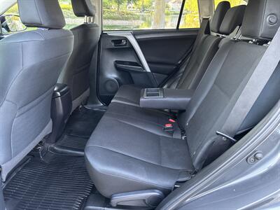 2018 Toyota RAV4 LE  Only 78219 miles! - Photo 11 - Valencia, CA 91355