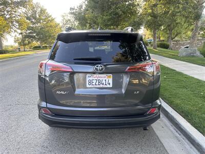2018 Toyota RAV4 LE  Only 78219 miles! - Photo 4 - Valencia, CA 91355