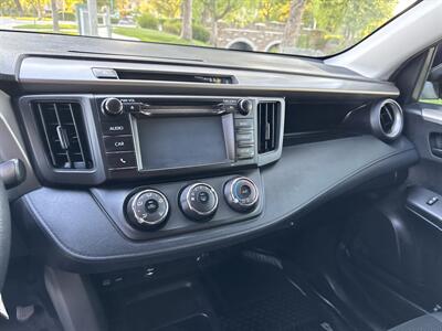 2018 Toyota RAV4 LE  Only 78219 miles! - Photo 20 - Valencia, CA 91355
