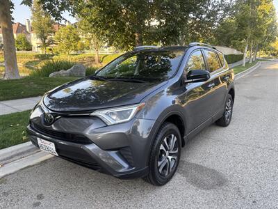 2018 Toyota RAV4 LE  Only 78219 miles! - Photo 1 - Valencia, CA 91355