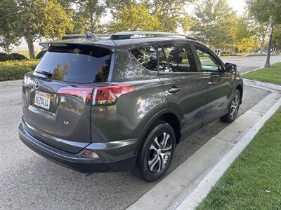 2018 Toyota RAV4 LE  Only 78219 miles! - Photo 5 - Valencia, CA 91355