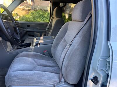 2004 Chevrolet Tahoe  Runs great! - Photo 8 - Valencia, CA 91355
