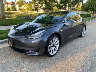 2018 Tesla Model 3 Mid Range Plus  ABSOLUTELY GORGEOUS CONDITION Sedan