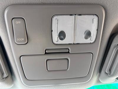 2002 Toyota Tundra SR5 V8 Incredibly Clean!!!! - Photo 23 - Valencia, CA 91355