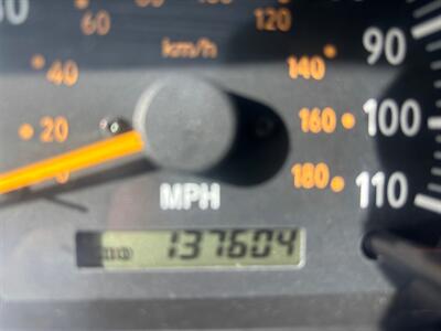 2002 Toyota Tundra SR5 V8 Incredibly Clean!!!! - Photo 26 - Valencia, CA 91355