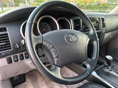 2006 Toyota 4Runner Sport Edition Sport Edition 4dr SUV Coming soon!!! 4x4 Sport - Photo 17 - Valencia, CA 91355