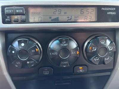 2005 Toyota 4Runner SR5  4x4! RUNS BEAUTIFUL!! - Photo 27 - Valencia, CA 91355