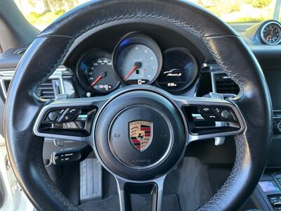 2016 Porsche Macan S  Beautiful LOW MILES!! - Photo 25 - Valencia, CA 91355