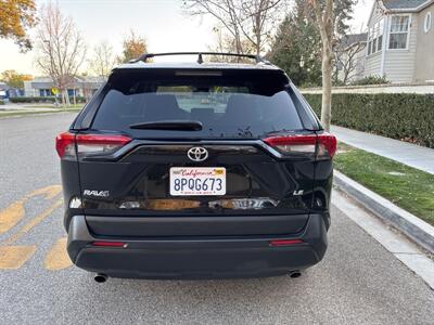 2020 Toyota RAV4 LE  Beautiful! Low Miles! Like New! - Photo 4 - Valencia, CA 91355