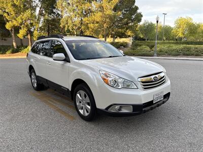 2011 Subaru Outback 2.5i Premium  RUNS BEAUTIFULLY! - Photo 8 - Valencia, CA 91355