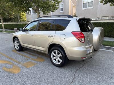2008 Toyota RAV4 Limited  4x4!! Loaded! - Photo 4 - Valencia, CA 91355