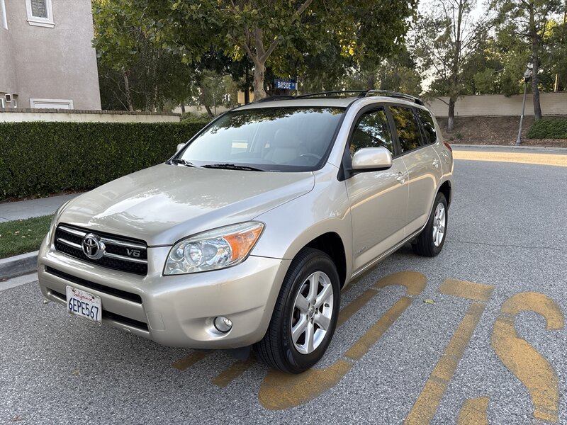 2008 Toyota RAV4 Limited 4x4!! Loaded! - Photo 1 - Valencia, CA 91355