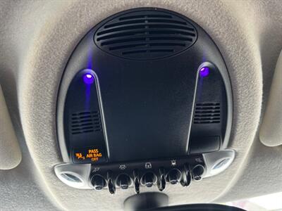 2011 MINI Cooper Countryman S ALL4 Manual transmission!!  MANUAL!! Super clean!! Great looking interior !! - Photo 39 - Valencia, CA 91355