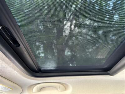 2011 MINI Cooper Countryman S ALL4 Manual transmission!!  MANUAL!! Super clean!! Great looking interior !! - Photo 40 - Valencia, CA 91355