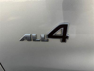 2011 MINI Cooper Countryman S ALL4 Manual transmission!!  MANUAL!! Super clean!! Great looking interior !! - Photo 12 - Valencia, CA 91355