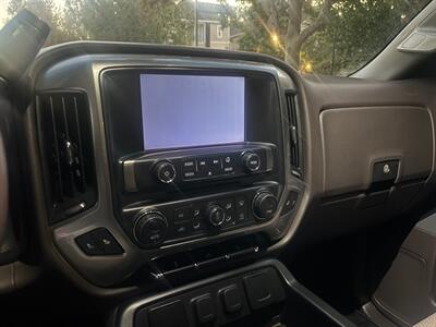 2018 Chevrolet Silverado 1500 LT Z71  Low miles!! Gorgeous! Salvage title from hail . Never been in an accident! - Photo 22 - Valencia, CA 91355