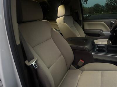 2018 Chevrolet Silverado 1500 LT Z71  Low miles!! Gorgeous! Salvage title from hail . Never been in an accident! - Photo 16 - Valencia, CA 91355