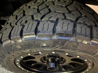 2018 Chevrolet Silverado 1500 LT Z71  Low miles!! Gorgeous! Salvage title from hail . Never been in an accident! - Photo 42 - Valencia, CA 91355