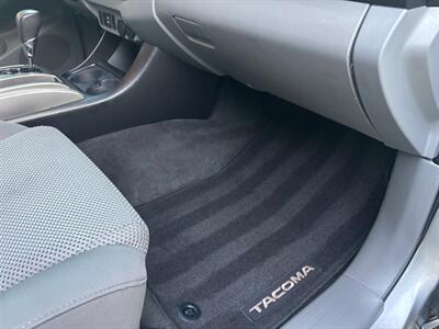 2015 Toyota Tacoma PreRunner V6 ONLY 75532 MILES!!  Absolutely beautiful - Photo 14 - Valencia, CA 91355