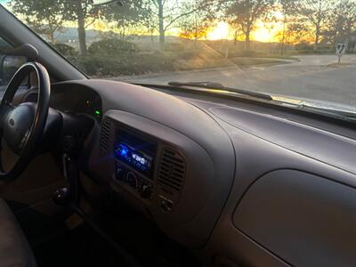 2000 Ford F-150 XL  Manual transmission! Low Miles - Photo 17 - Valencia, CA 91355