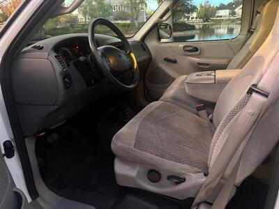 2000 Ford F-150 XL  Manual transmission! Low Miles - Photo 9 - Valencia, CA 91355