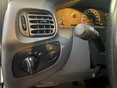 2000 Ford F-150 XL  Manual transmission! Low Miles - Photo 25 - Valencia, CA 91355