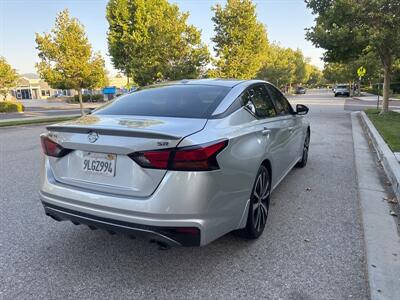 2019 Nissan Altima 2.5 SR  Great driving sedan!!! - Photo 4 - Valencia, CA 91355
