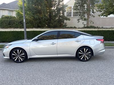 2019 Nissan Altima 2.5 SR  Great driving sedan!!! - Photo 2 - Valencia, CA 91355