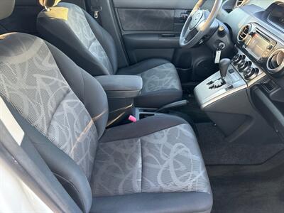 2014 Scion xB  Extra clean!! Reliable !! - Photo 15 - Valencia, CA 91355