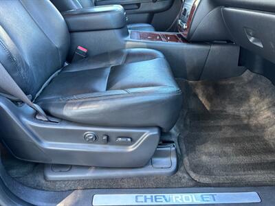 2014 Chevrolet Tahoe LTZ  4 wheel drive !! Low miles . Beautiful! - Photo 27 - Valencia, CA 91355
