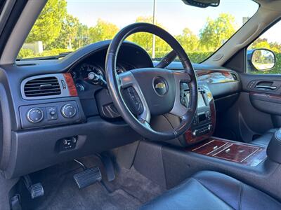 2014 Chevrolet Tahoe LTZ  4 wheel drive !! Low miles . Beautiful! - Photo 17 - Valencia, CA 91355