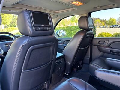 2014 Chevrolet Tahoe LTZ  4 wheel drive !! Low miles . Beautiful! - Photo 20 - Valencia, CA 91355