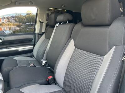 2014 Toyota Tundra SR  4x4!!!!! LOW MILES! - Photo 10 - Valencia, CA 91355