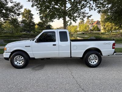 2011 Ford Ranger XLT  4x4!!!!  4.0! Low Miles!!! 4.0L - Photo 2 - Valencia, CA 91355