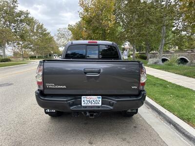 2012 Toyota Tacoma V6  TRD SPORT 4x4 BEAUTIFUL TRUCK!!! - Photo 4 - Valencia, CA 91355