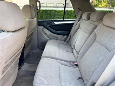 2004 Toyota 4Runner SR5 New Engine at 190,000  Super clean!!! Well maintained!! Engine replaced at 190,000 Runs and drives PERFECT!! - Photo 11 - Valencia, CA 91355