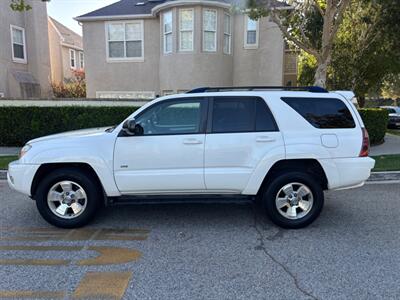 2004 Toyota 4Runner SR5 New Engine at 190,000  Super clean!!! Well maintained!! Engine replaced at 190,000 Runs and drives PERFECT!! - Photo 2 - Valencia, CA 91355